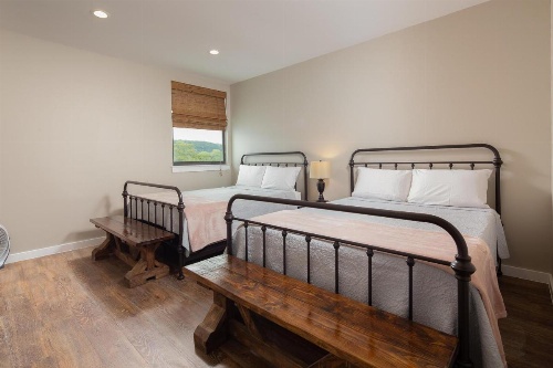 The White House on the Horseshoe image 18